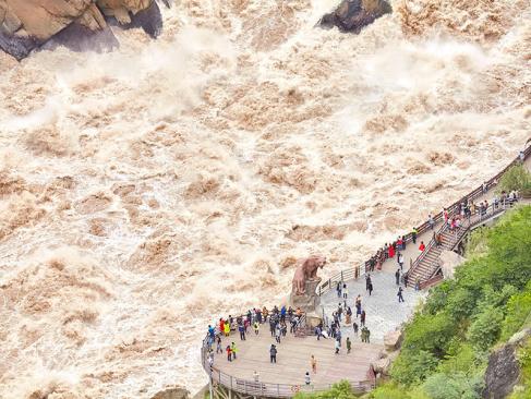 Lijiang - Gorges Du Saut Du Tigre A Découvrir en Chine - Les Gorges du Saut du Tigre