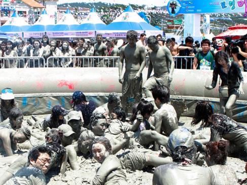 Boryeong - Fête De La Boue A Découvrir en Corée du Sud - Fête de la Boue de Boryeong