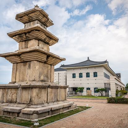 Gyeongju - Stupa à Trois étages Du Temple De Goseonsaite A Découvrir en Corée du Sud - Gyeongju