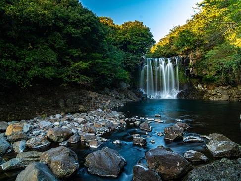 Jeju Island - Chutes De Cheonjiyeon A Découvrir en Corée du Sud - Jeju-do
