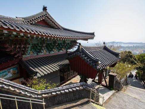 Jeju ISland - Temple De La Montagne Sanbangsan A Découvrir en Corée du Sud - Jeju-do