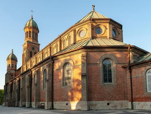 Jeonju - Église Catholique De Jeondong A Découvrir en Corée du Sud - Jeonju