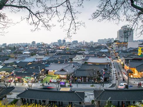 Jeonju - Vieilles Maisons à Omokdae A Découvrir en Corée du Sud - Jeonju