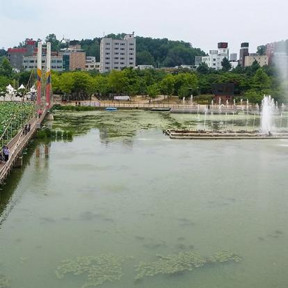 Jeonju - Deokjin Pond A Découvrir en Corée du Sud - Jeonju