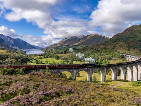 Glenfinnan - Aqueduc A Découvrir en Ecosse - Glenfinnan
