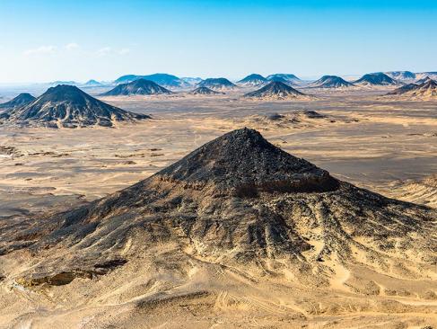 Désert Noir A Découvrir en Egypte - Le  Désert Libyque et ses Oasis