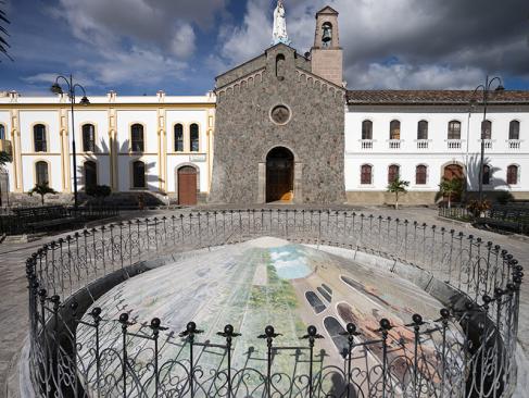 Ibarra - Eglise San Francisco A Découvrir en Equateur - Ibarra