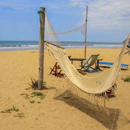 Canoa A Découvrir en Equateur - La Côte Pacifique