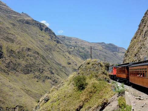 Alausi - Nariz Del Diablo A Découvrir en Equateur - Nariz del Diablo