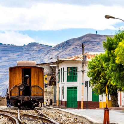 Riobamba -Devil's Nose Nariz Del Diablo A Découvrir en Equateur - Nariz del Diablo