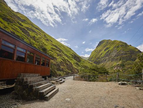 Nariz Del Diablo - Hermoso A Découvrir en Equateur - Nariz del Diablo