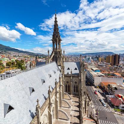 Quito - Basilique Du Vœu National A Découvrir en Equateur - Quito