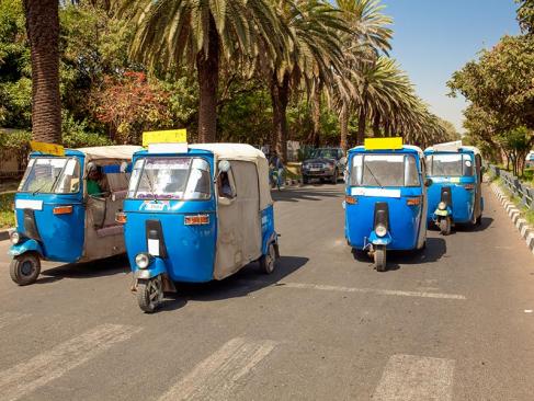 Dar - Auto Rickshaw Taxis A Découvrir en Ethiopie - Bahar Dar et le Lac Tana