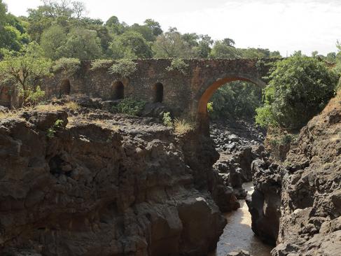 Nil Bleu - Le Plus Ancien Pont De Pierre D'Ethiopie A Découvrir en Ethiopie - Chutes du Nil Bleu