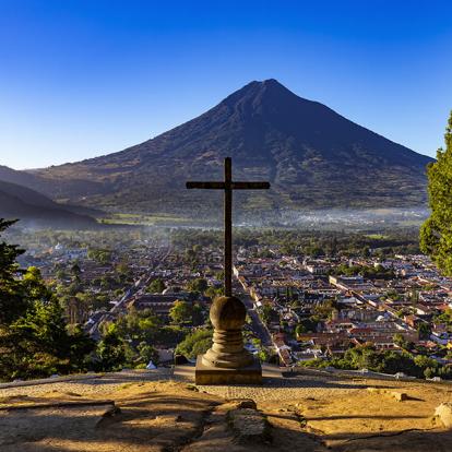 Antigua - Cerro De La Cruz A Découvrir au Guatemala - Antigua