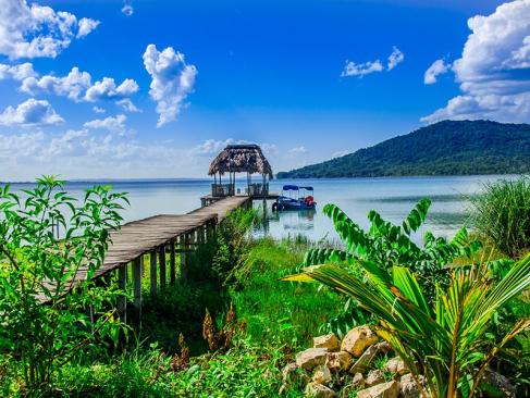 Lac Peten A Découvrir au Guatemala - Flores et le Lac Peten Itza