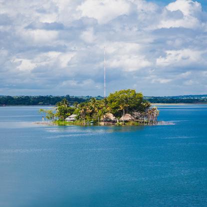Île Sur Le Lac Peten Itza à Flores A Découvrir au Guatemala - Flores et le Lac Peten Itza
