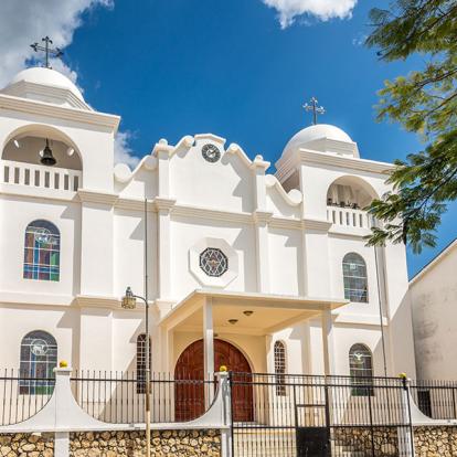 Cathédrale Notre-Dame De Los Remedios à Flores A Découvrir au Guatemala - Flores et le Lac Peten Itza