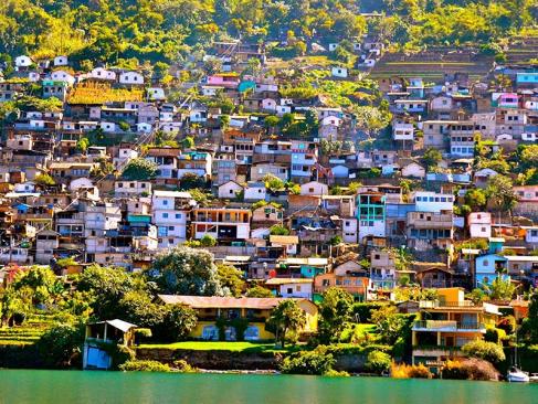 Navigation Sur Le Lac Atitlan A Découvrir au Guatemala - Le Lac Atitlán