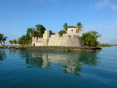 Livingston  - Rio Dulce - Castillo De San Felipe De Lara A Découvrir au Guatemala - Livingston