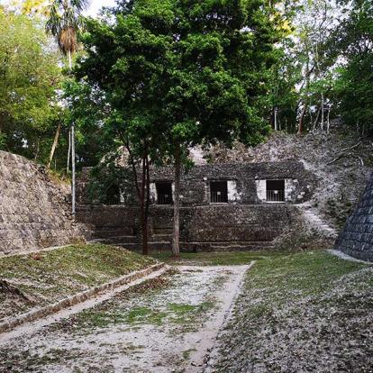 Yaxha A Découvrir au Guatemala - Yaxha