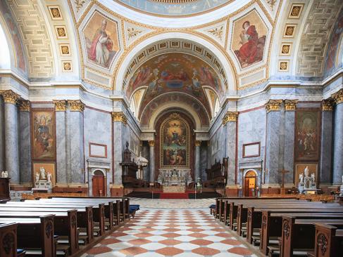 Basilique Saint-Adalbert à Esztergom A Découvrir en Hongrie - Esztergom