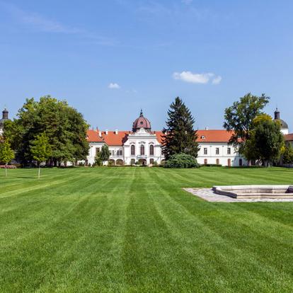 A Découvrir en Hongrie - Le Château de Gödöllo