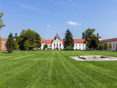 A Découvrir en Hongrie - Le Château de Gödöllo
