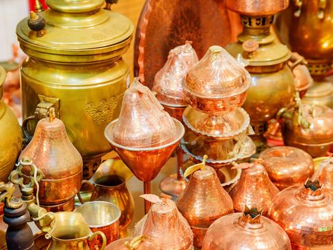 Kashan - Large Gamme D'ustensiles De Cuisine Traditionnels Iraniens En Cuivre A Découvrir en Iran - L'Artisanat Iranien