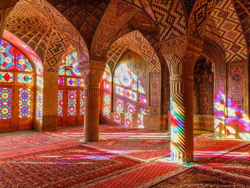 Chiraz - Mosquée Nasir Al-Mulk, La Mosquée Rose Située Dans Le Quartier Gawd-i Araban A Découvrir en Iran - Chiraz