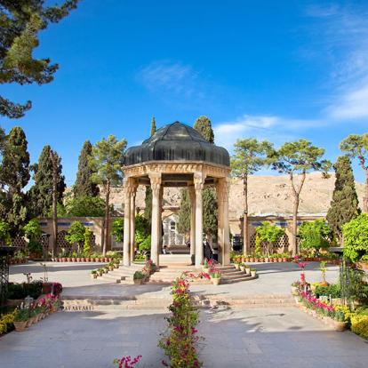 Chiraz - Tombeau Aramgah-e Hafez A Découvrir en Iran - Chiraz