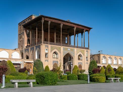 Ispahan - Palais Aali Qapu à Ispahan Place Naqsh-e Jahan A Découvrir en Iran - Ispahan
