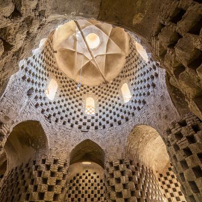 Yazd -Intérieur du pigeonnier traditionnel A Découvrir en Iran - Yazd