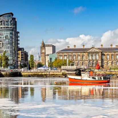 Belfast - La Douane Et La Rivière Lagan A Découvrir en Irlande - Belfast