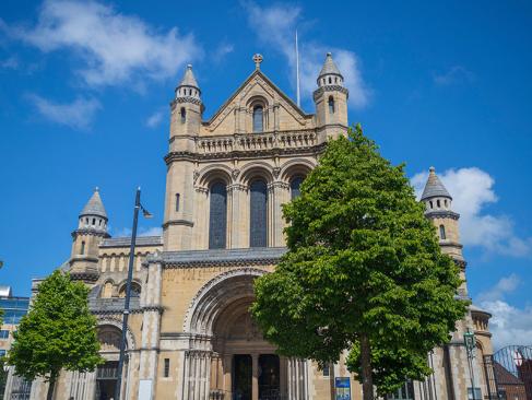 Belfast - L'église Cathédrale De Sainte-Anne A Découvrir en Irlande - Belfast