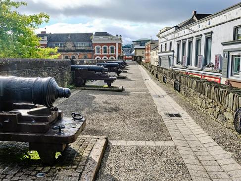 Derry - Les Remparts A Découvrir en Irlande - Derry