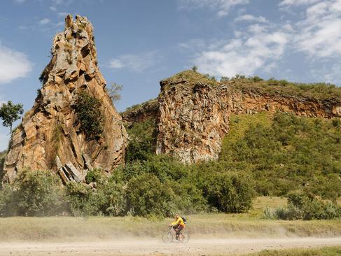 La Tour Fischer Dans Le Parc National De Hells Gate A Découvrir au Kenya - Le Parc National de Hell’s Gate