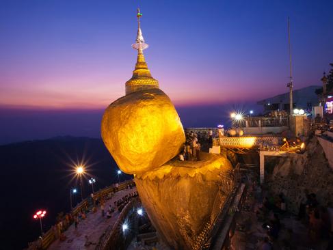 A Découvrir au Myanmar - Le Mont Kyaiktiyo et son Rocher d'Or