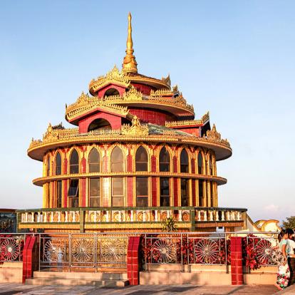 A Découvrir au Myanmar - Le Mont Kyaiktiyo et son Rocher d'Or