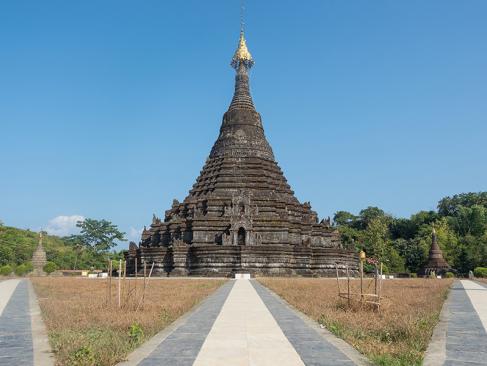 Mrauk-U - Sakya Manaung Pagoda A Découvrir en Birmanie - Mrauk U