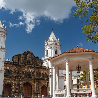 Panama City -  Plaza Mayor A Découvrir au Panama - Panama City