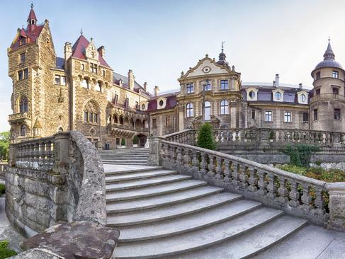 A Découvrir en Pologne - Le Château de Moszna