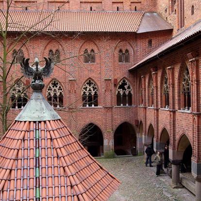 Forteresse De Malbork A Découvrir en Pologne - Malbork