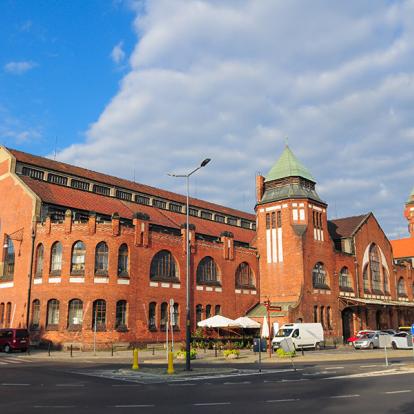 Wroclaw - Hala Targowa (Marché Couvert) A Découvrir en Pologne - Wroclaw