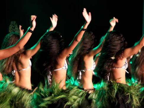 Danses Tahitiennes A Découvrir en Polynésie Française - La Danse Tahitienne