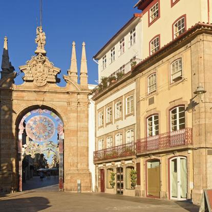 Braga - Porte de la Ville A Découvrir au Portugal - Braga