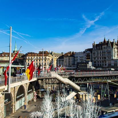 Lausanne - Qaurtier Et Esplanade Du Flon A Découvrir en Suisse - Lausanne