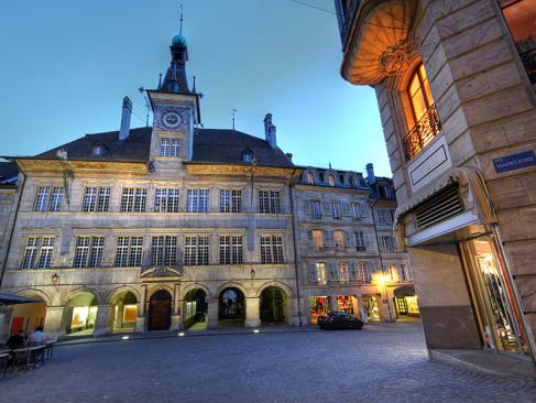 Lausanne - Hôtel De Ville, Place De La Palud A Découvrir en Suisse - Lausanne