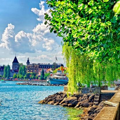 Château Lausannois D'Ouchy A Découvrir en Suisse - Lausanne