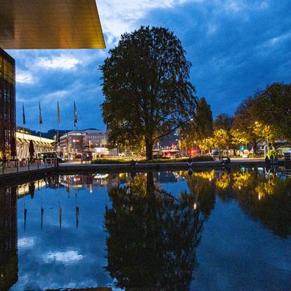 Lucerne - Crépuscule Au KKL A Découvrir en Suisse - Lucerne